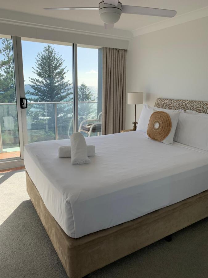 Pacific Regis Beachfront Holiday Apartments Gold Coast Extérieur photo
