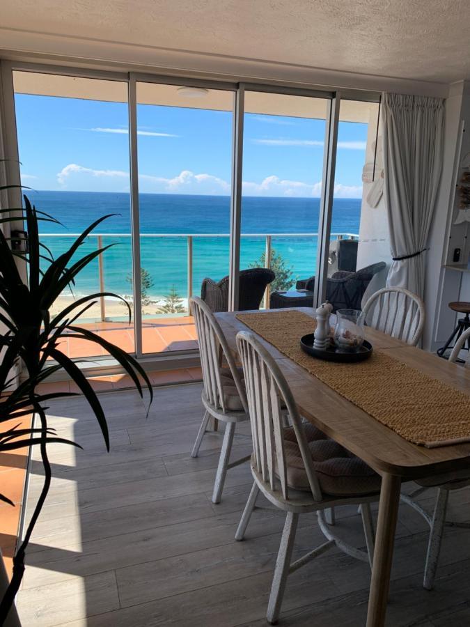 Pacific Regis Beachfront Holiday Apartments Gold Coast Extérieur photo