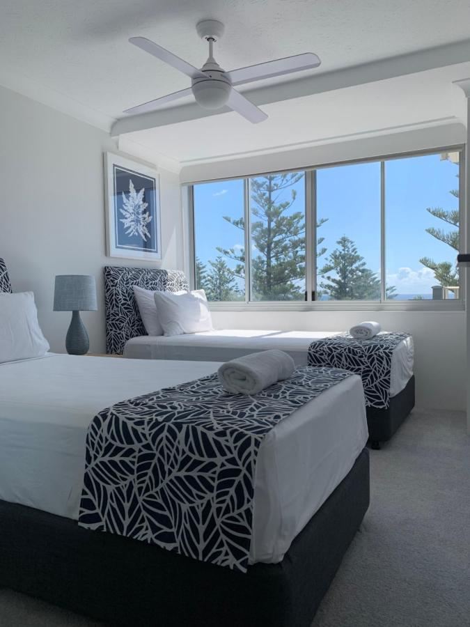 Pacific Regis Beachfront Holiday Apartments Gold Coast Extérieur photo