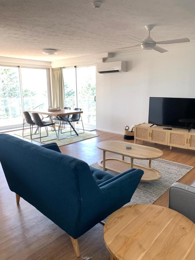 Pacific Regis Beachfront Holiday Apartments Gold Coast Extérieur photo