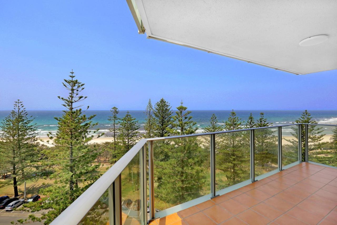 Pacific Regis Beachfront Holiday Apartments Gold Coast Extérieur photo
